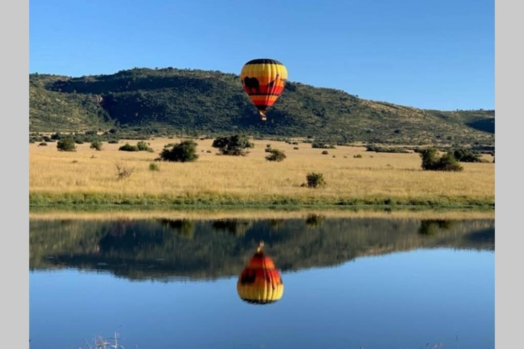 Rhino House With 3 Bedrooms Next To Pilanesberg And Sun City Mogwase Kültér fotó
