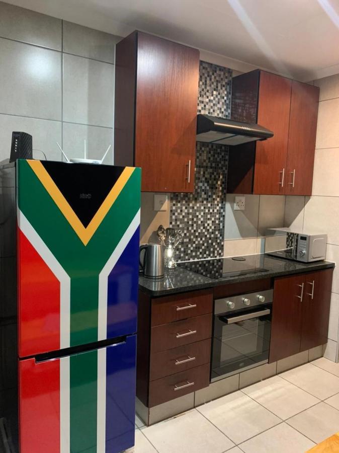 Rhino House With 3 Bedrooms Next To Pilanesberg And Sun City Mogwase Kültér fotó
