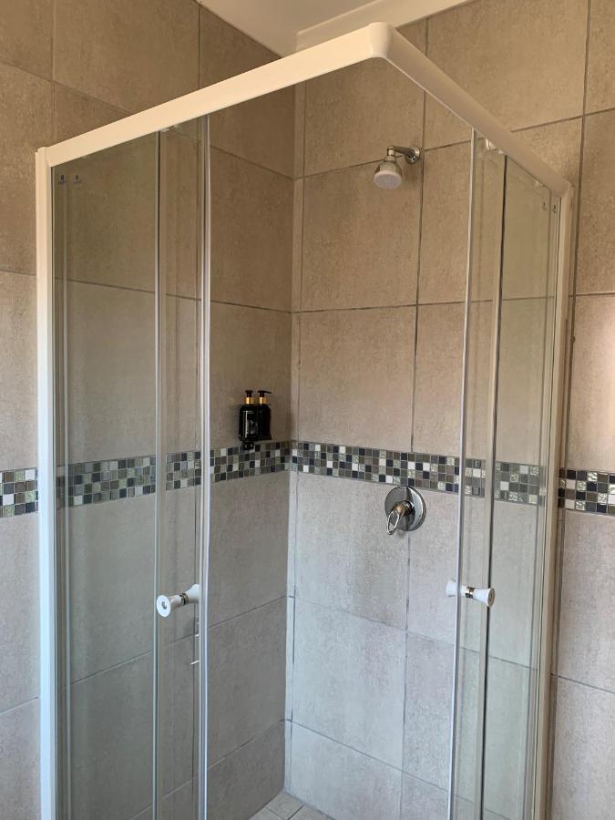 Rhino House With 3 Bedrooms Next To Pilanesberg And Sun City Mogwase Kültér fotó