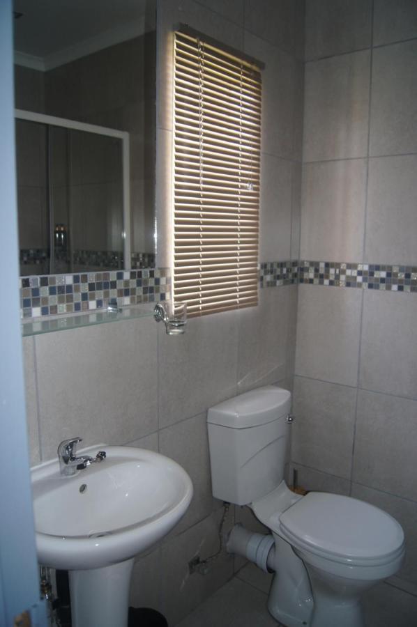Rhino House With 3 Bedrooms Next To Pilanesberg And Sun City Mogwase Kültér fotó