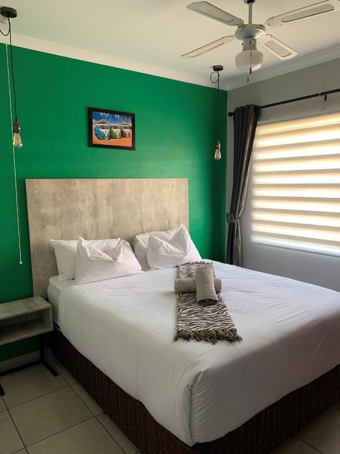 Rhino House With 3 Bedrooms Next To Pilanesberg And Sun City Mogwase Kültér fotó