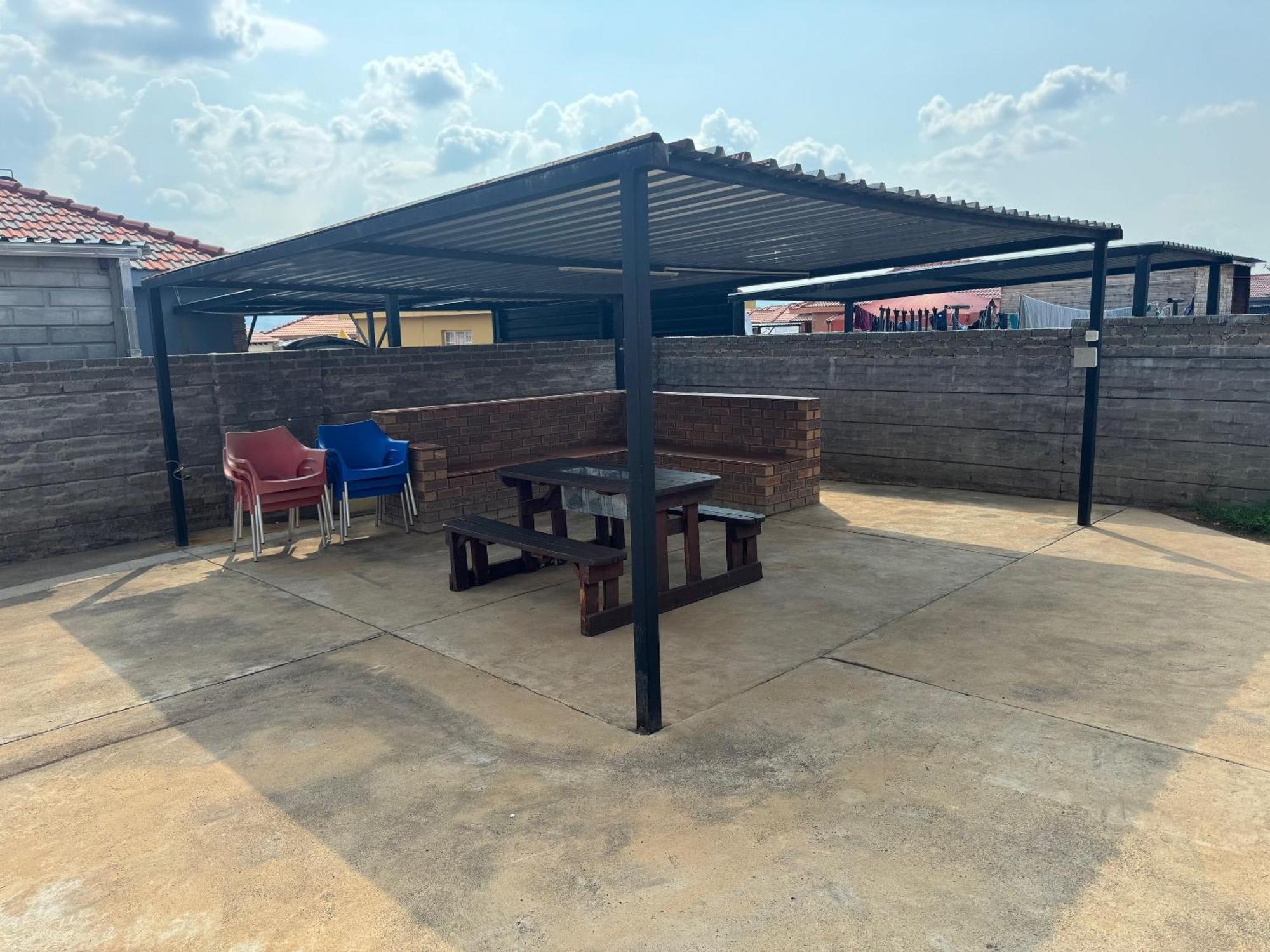 Rhino House With 3 Bedrooms Next To Pilanesberg And Sun City Mogwase Kültér fotó